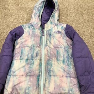 North face girls puffer coat